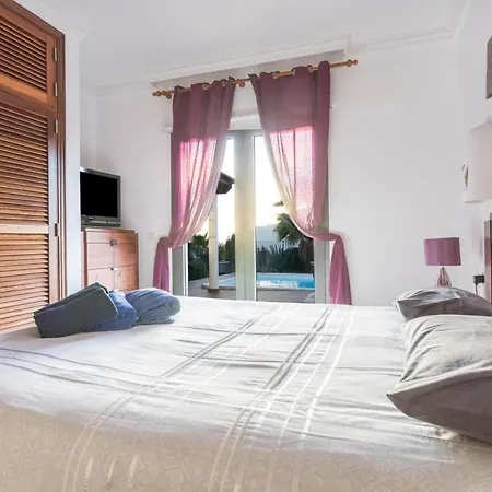 Tania - Independiente Con Piscina Privada Playa Blanca