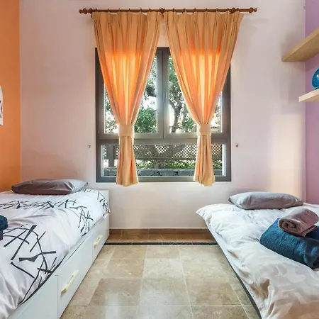 Tania - Independiente Con Piscina Privada * Playa Blanca