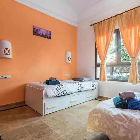 Tania - Independiente Con Piscina Privada * Playa Blanca (Lanzarote)